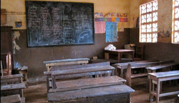 محکمہ تعلیم سندھ میں 6 ہزار سے زائد گھوسٹ اساتذہ کا انکشاف